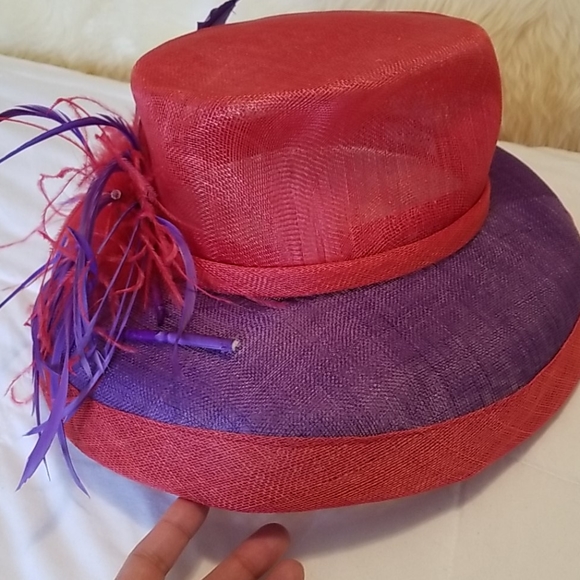 Hat - Picture 2 of 4